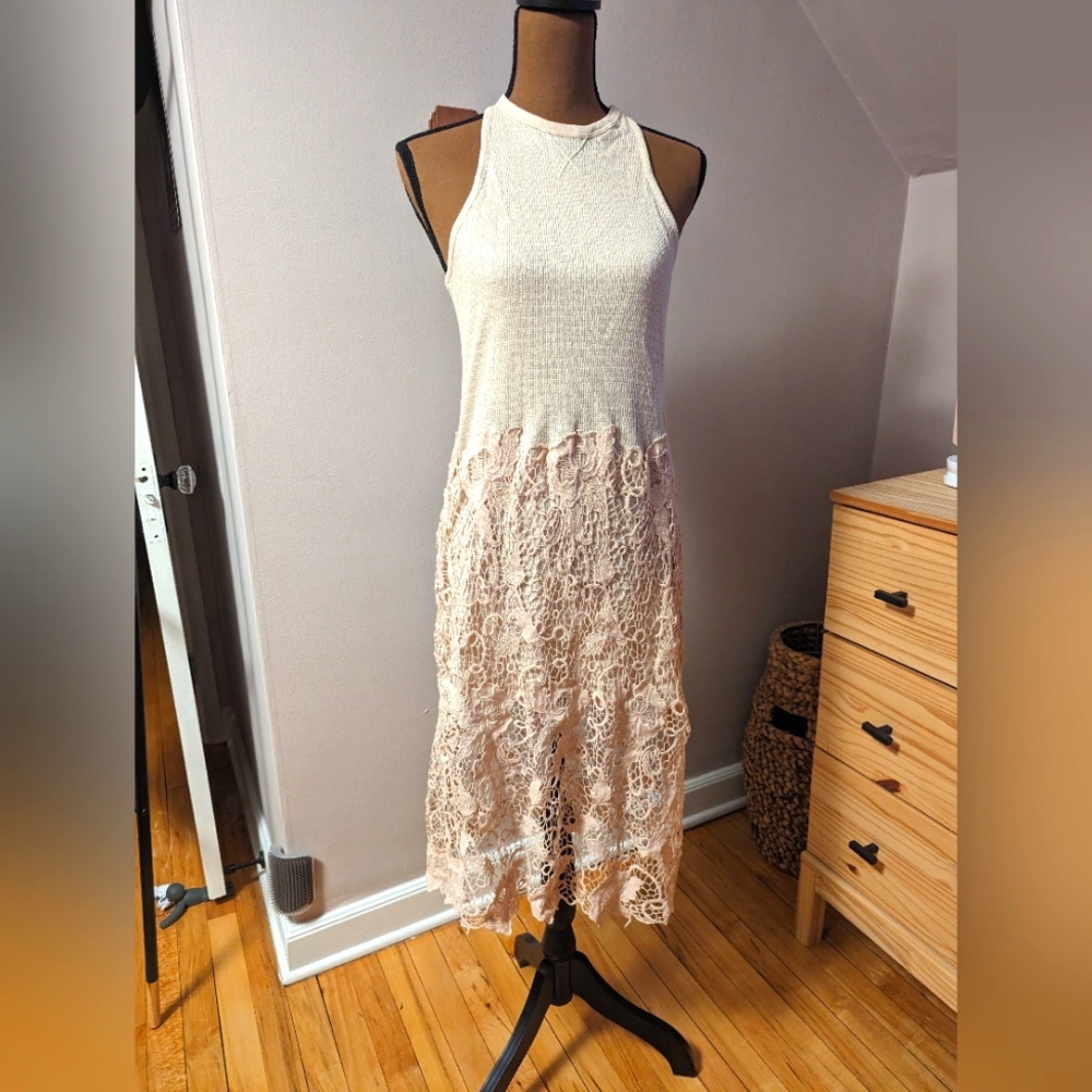 Free People crochet lace oatmeal color dress sz Large